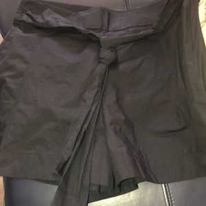J crew size 12 shorts